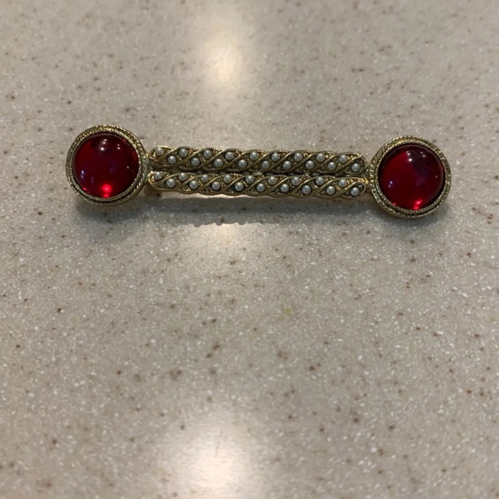 Vintage pin
